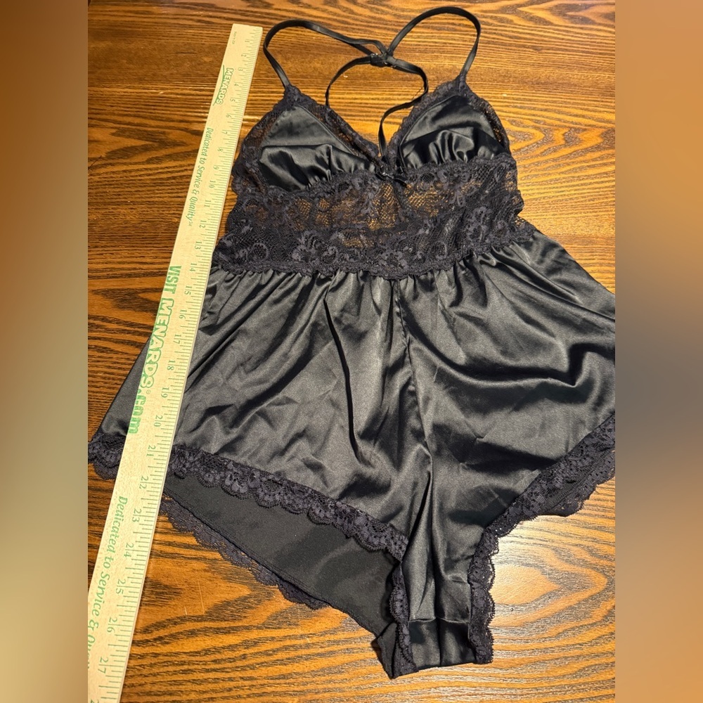 Forever 21 Black Lace Satin Lingerie Romper Teddy Sleepwear Women’s Size Small - Picture 13 of 15